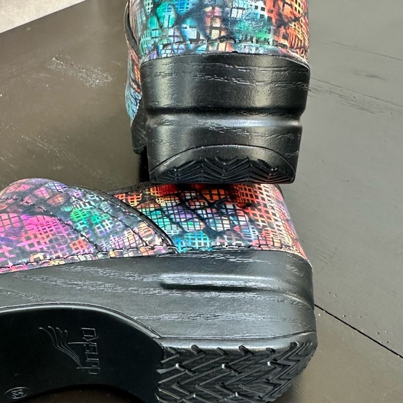 Dansko Colorful Grid Pattern Clogs - Picture 4 of 6